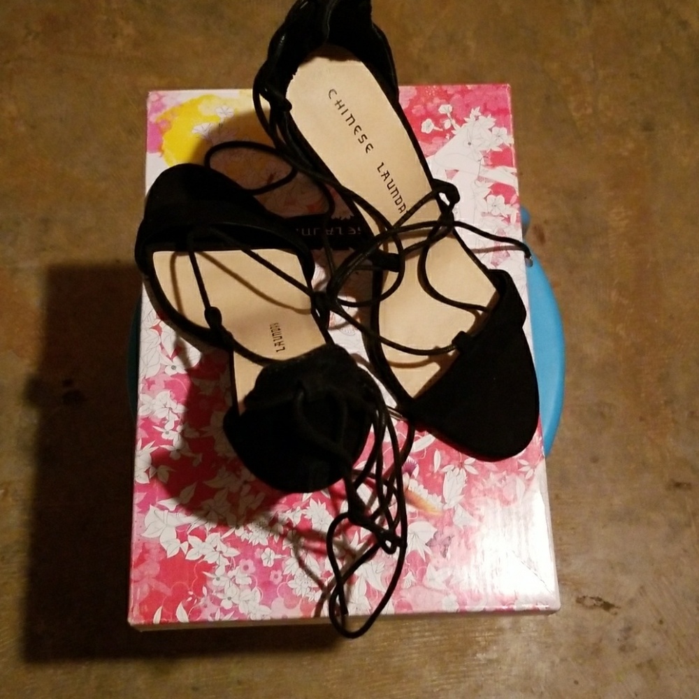 Chinese Laundry Jambi lace-up sandal - Picture 4 of 4